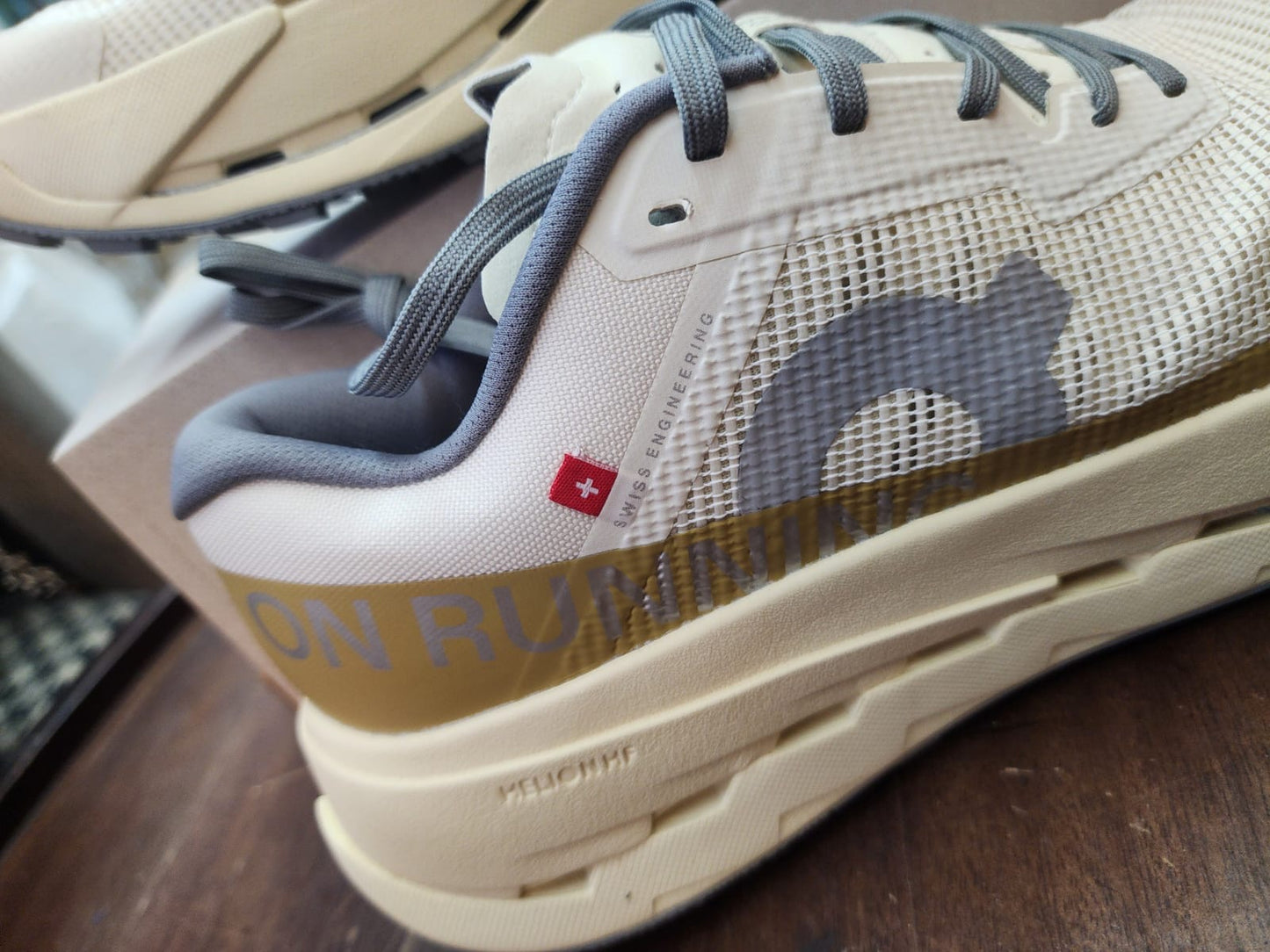 Mens shoes