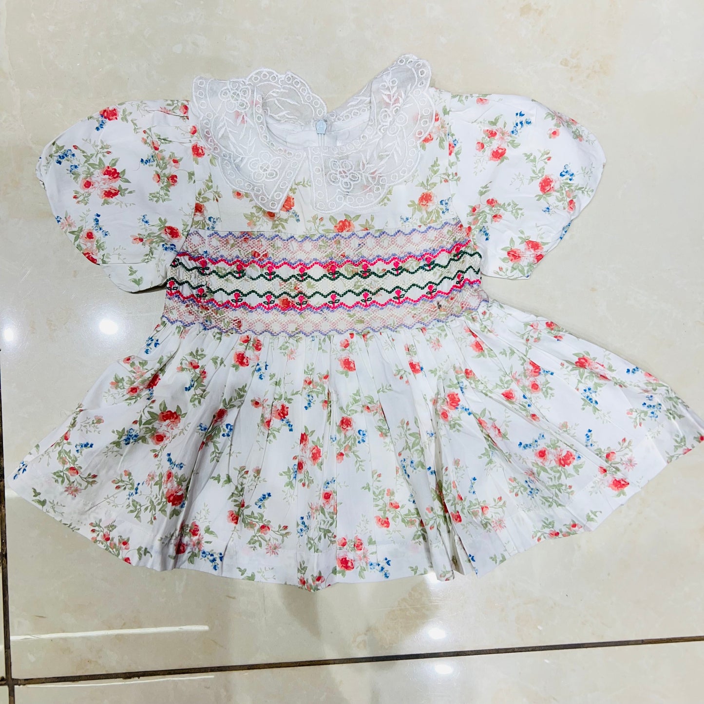 Girls dress