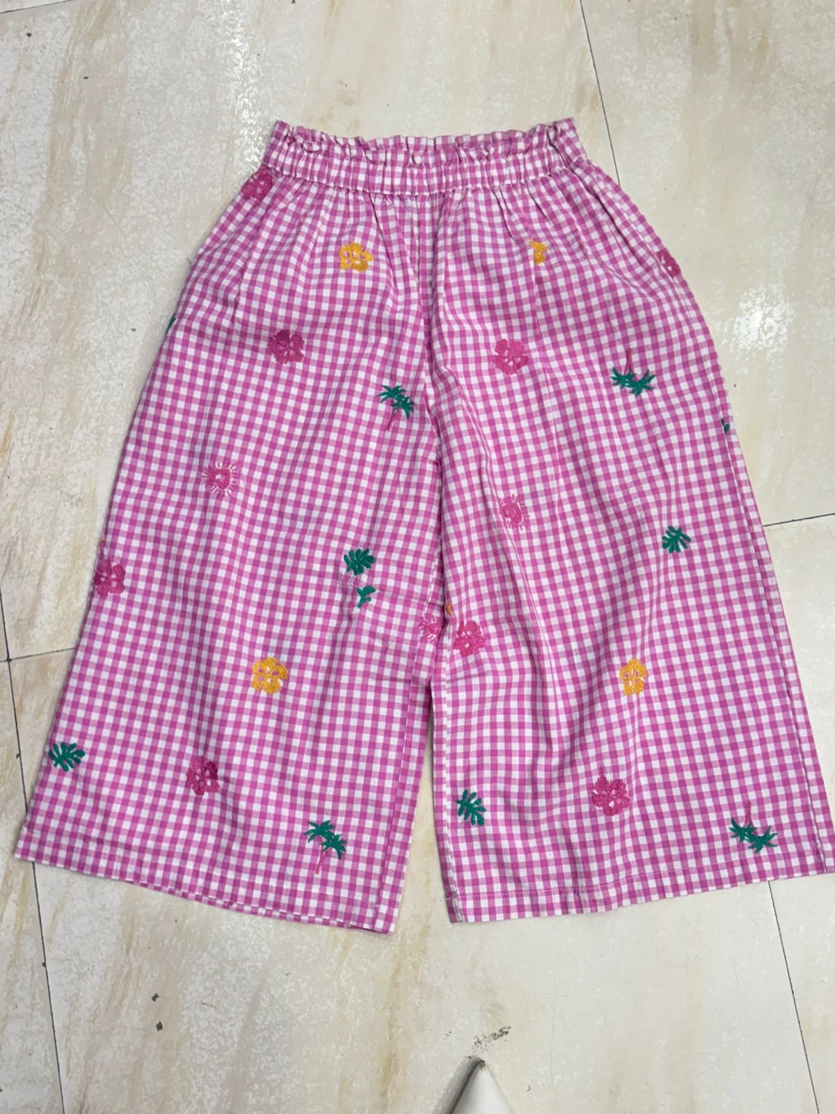 Girls bottom