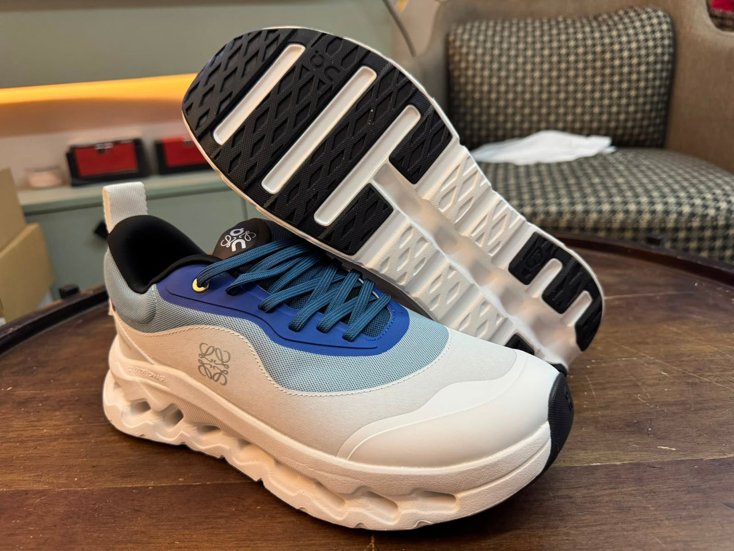 Mens shoes
