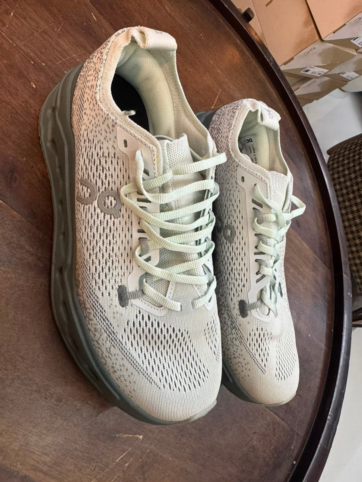 Mens shoes