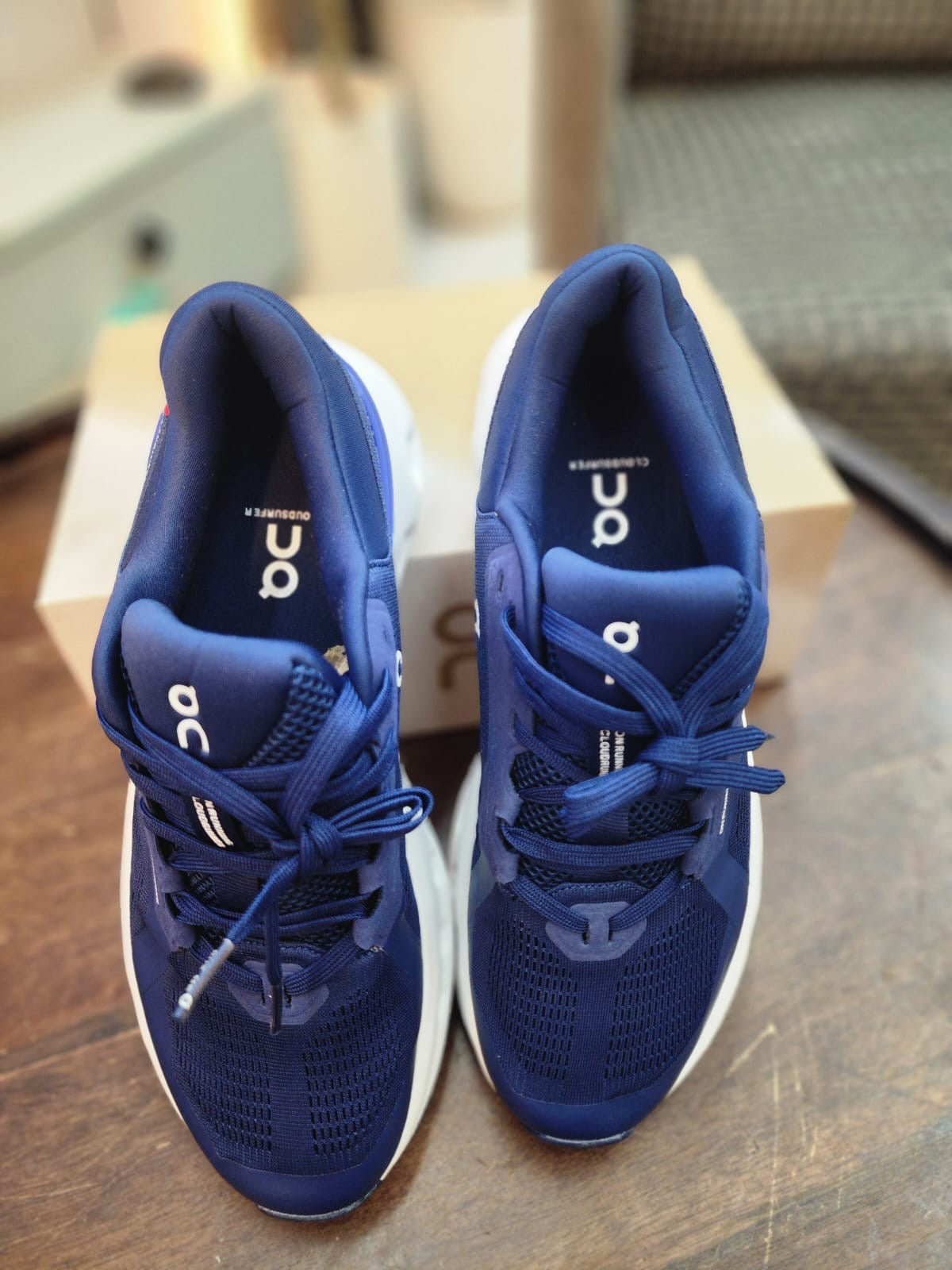 Mens shoes