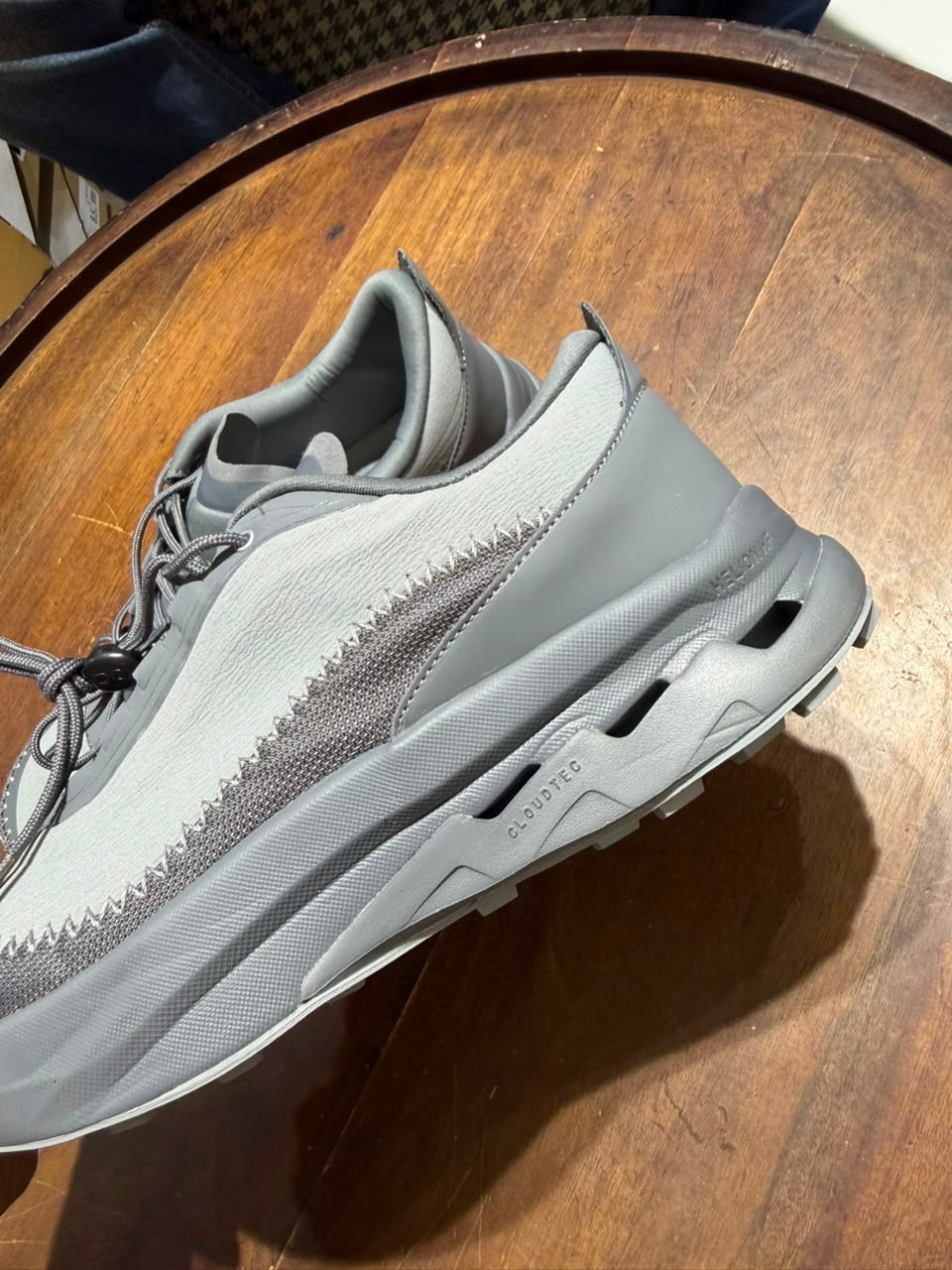 Mens shoes