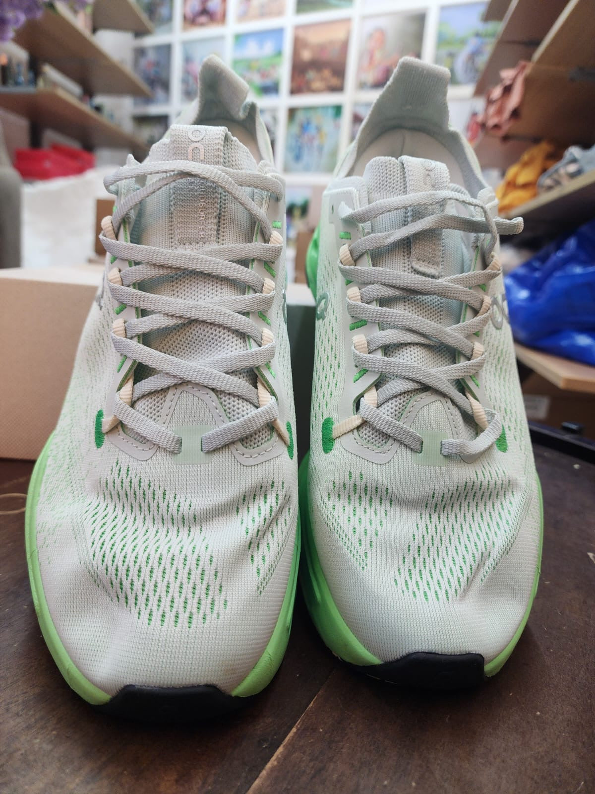 Mens shoes