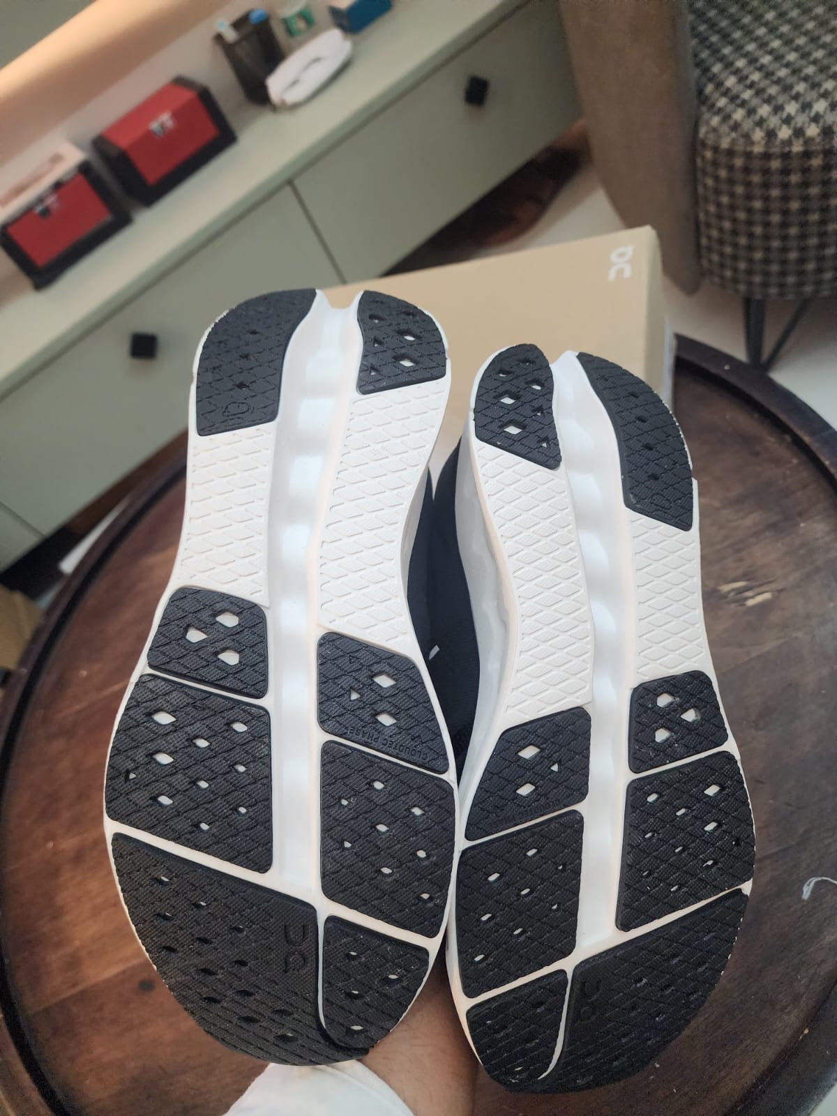 Mens shoes