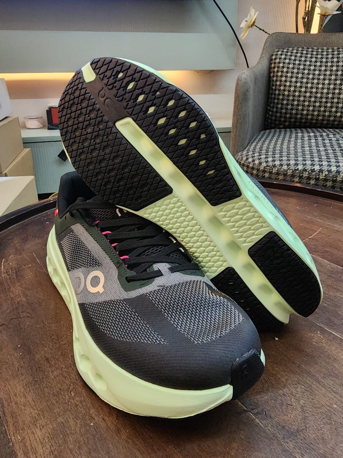 Mens shoes