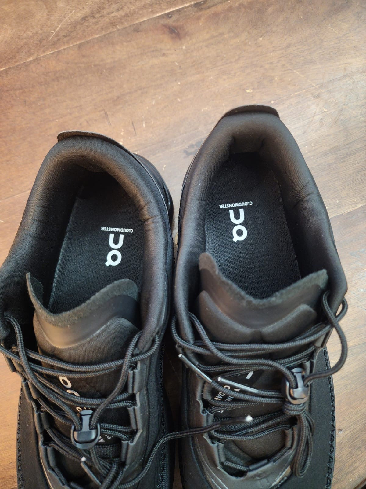 Mens shoes