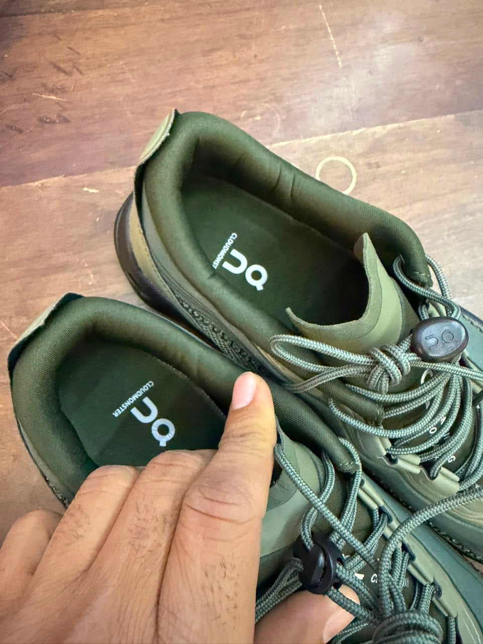 Mens shoes