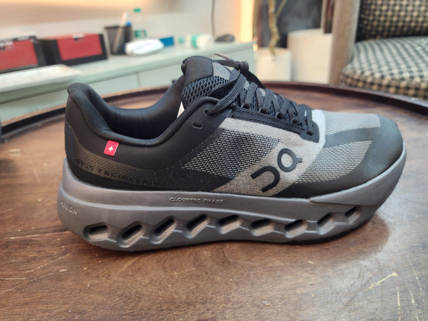 Mens shoes