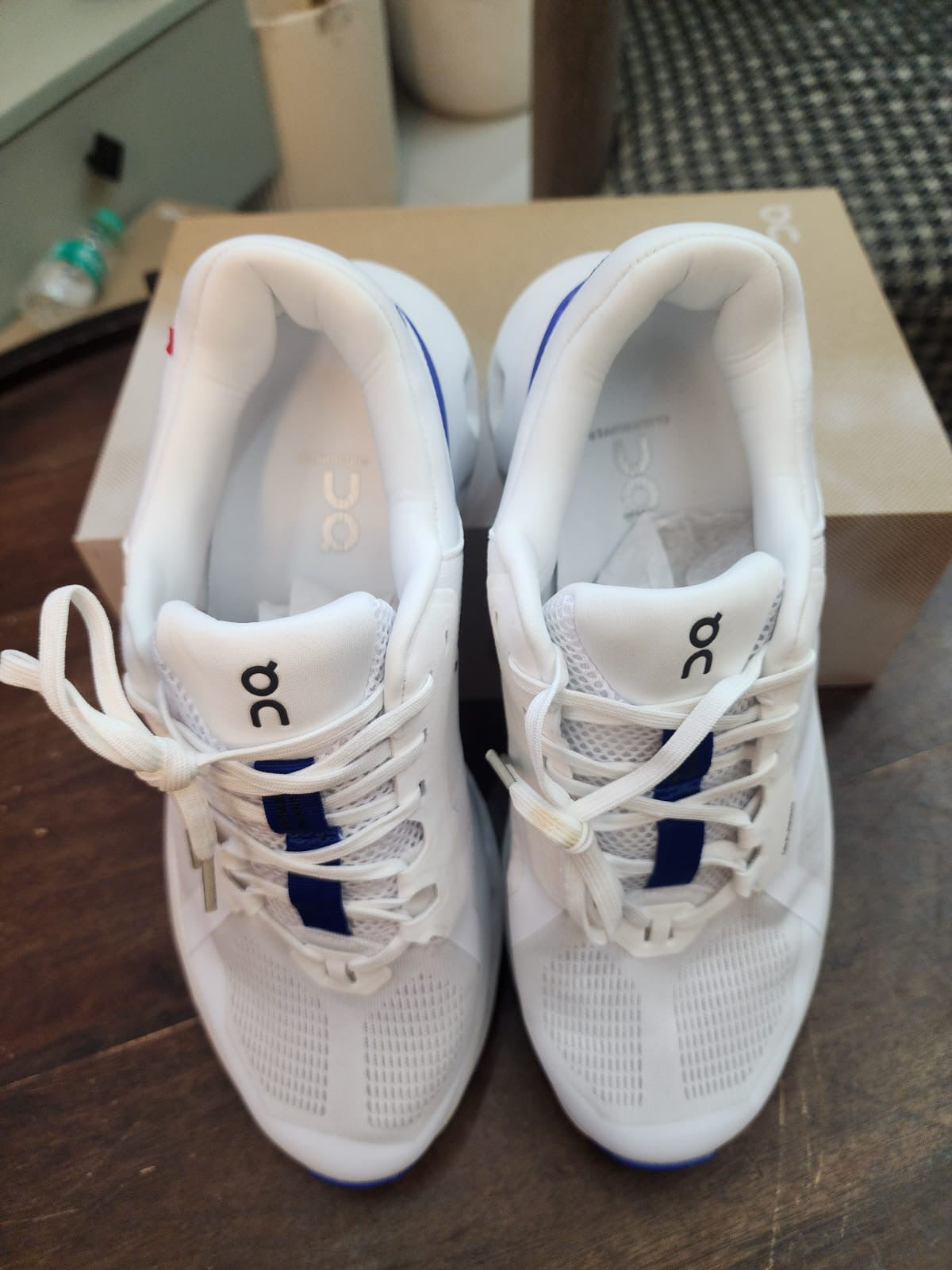 Mens shoes