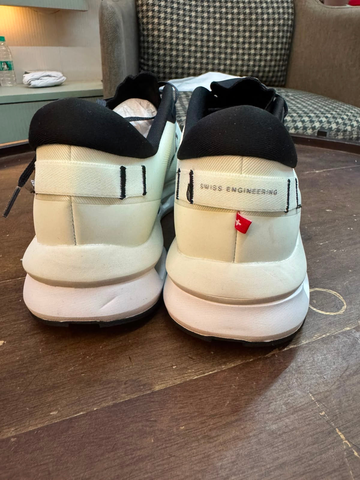 Mens shoes