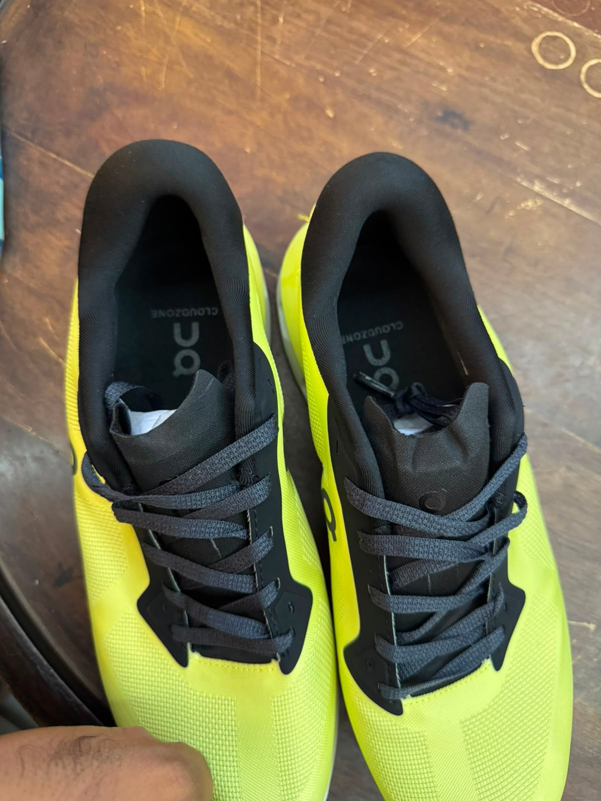 Mens shoes