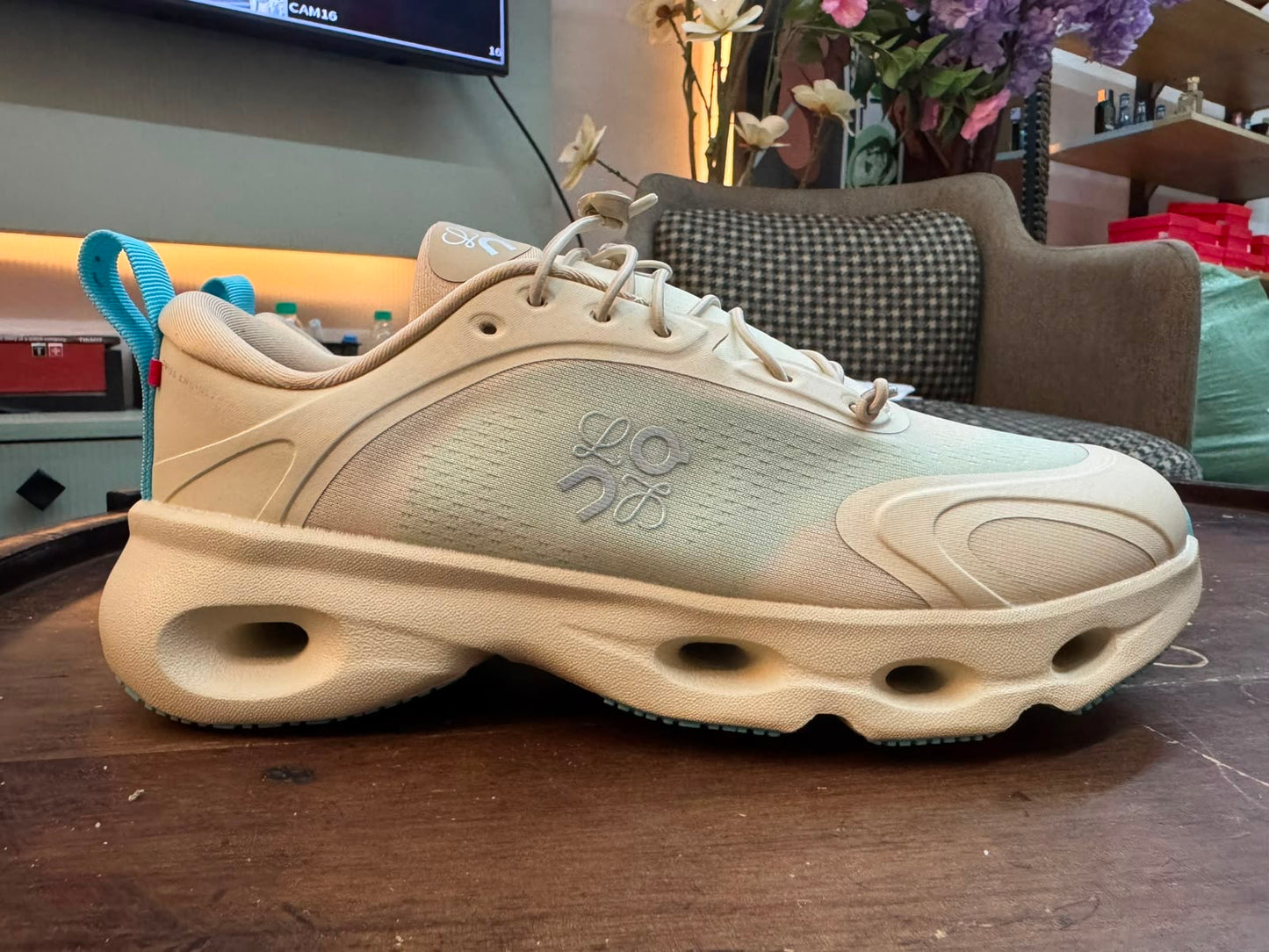 Mens shoes