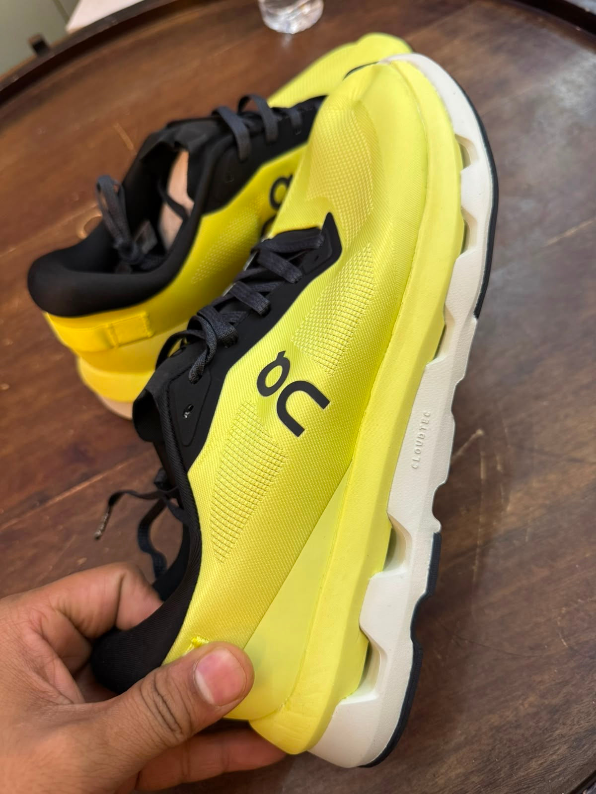 Mens shoes