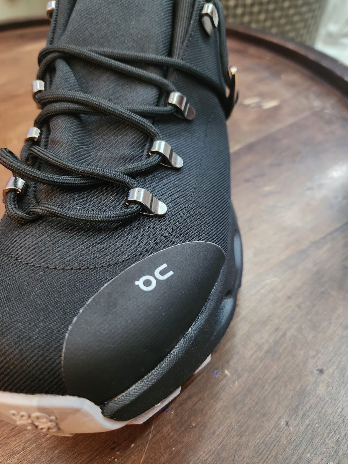 Mens shoes