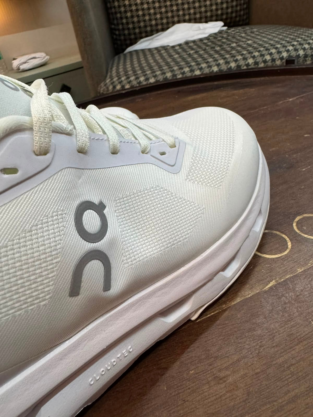 Mens shoes