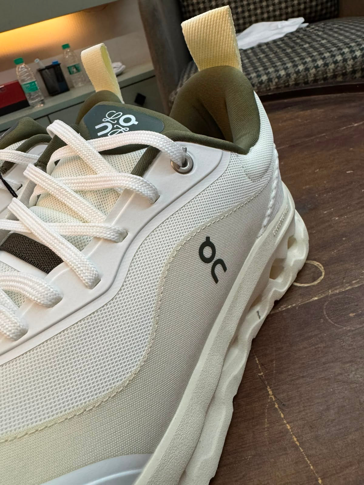 Mens shoes