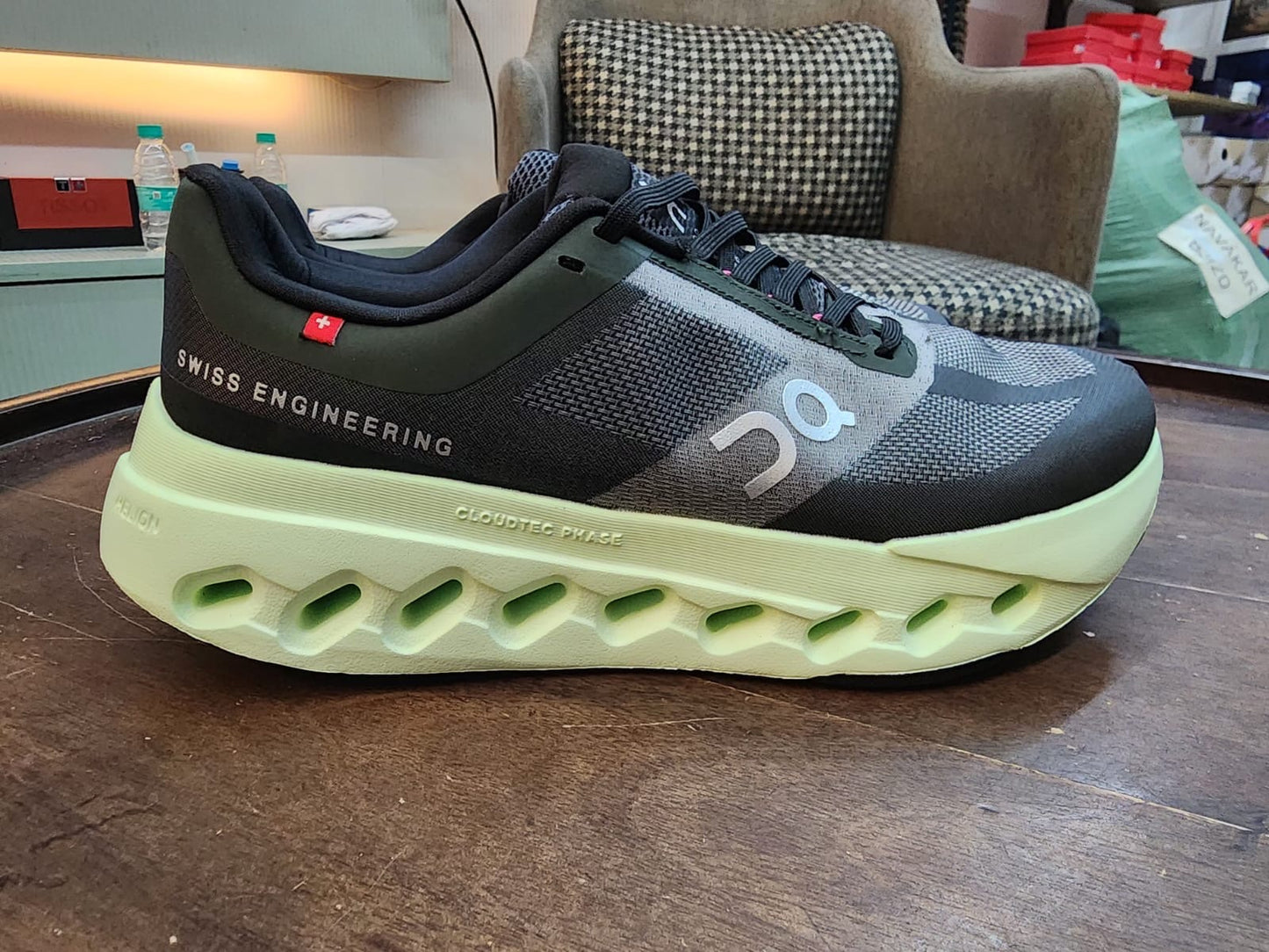 Mens shoes