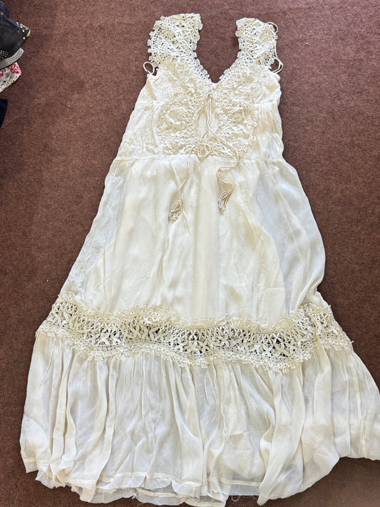 Ladies dress