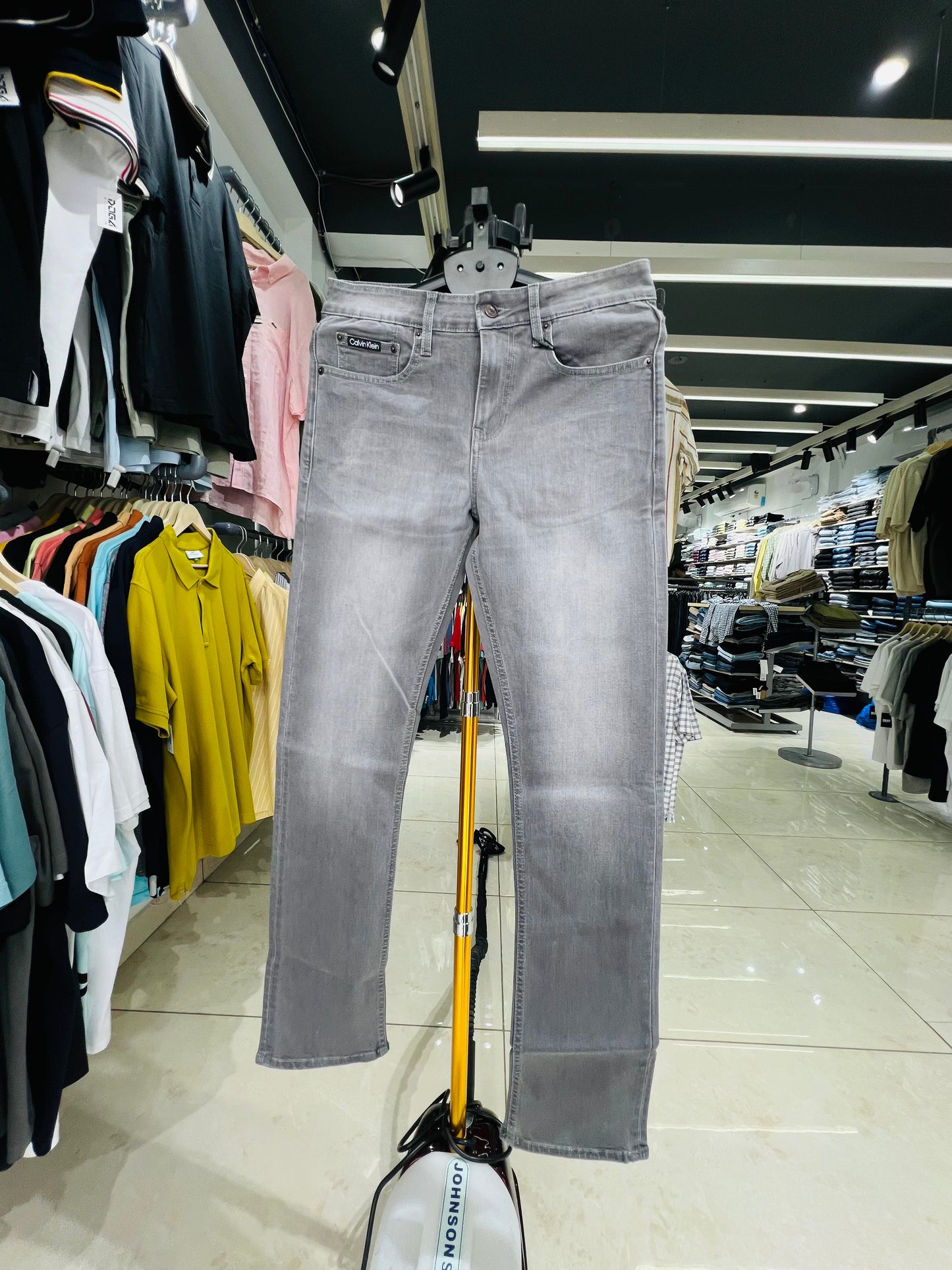 Stretchable jeans for men