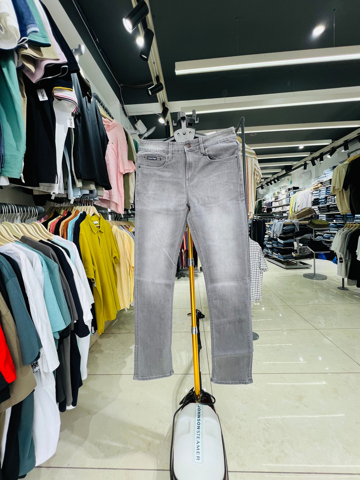 Stretchable jeans for men