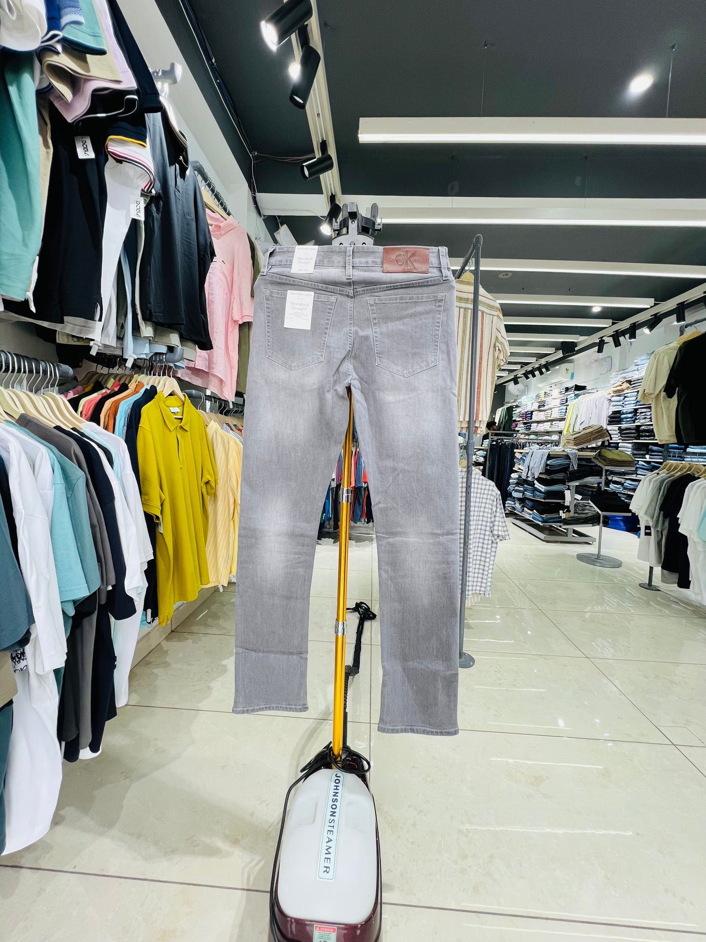 Stretchable jeans for men