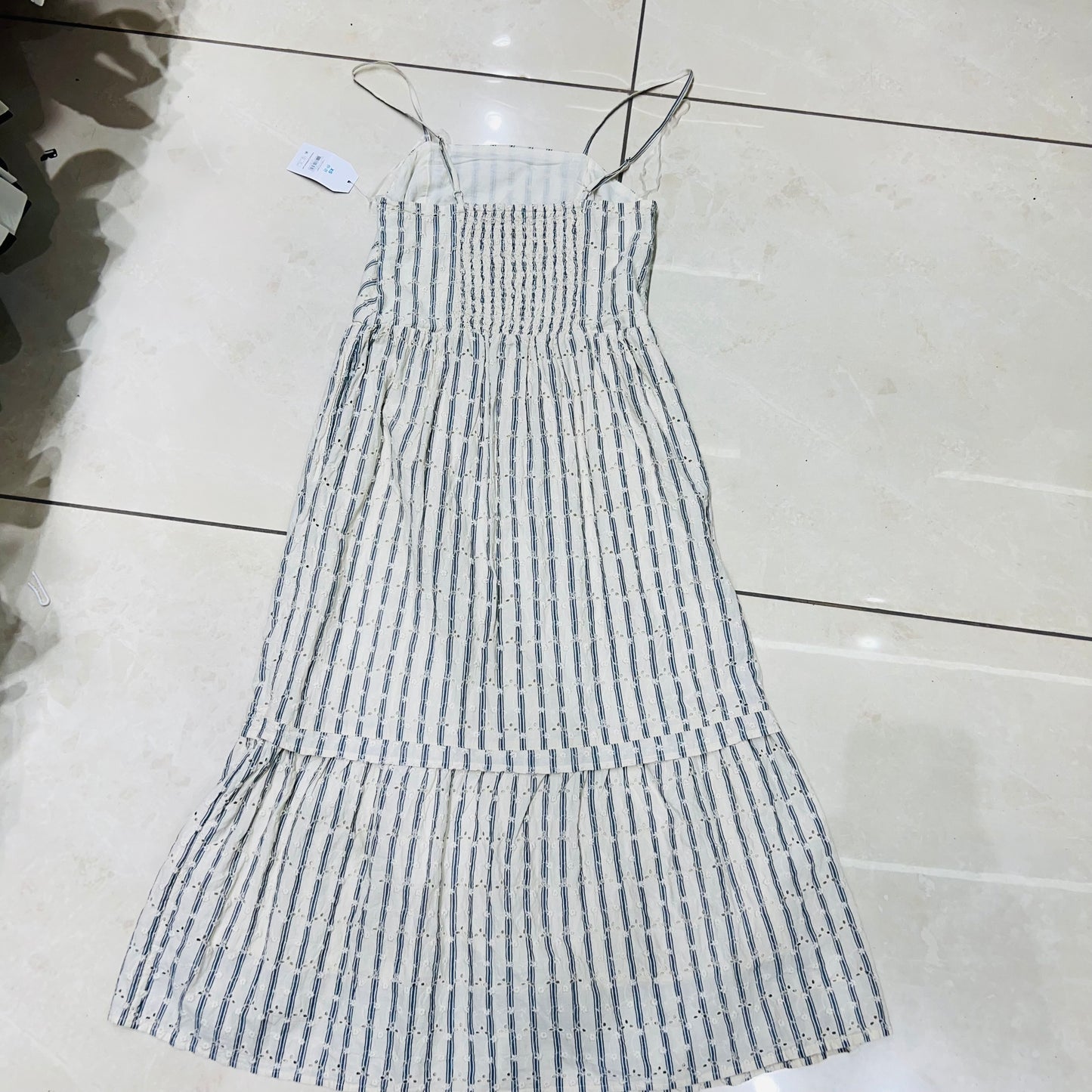 Ladies dress