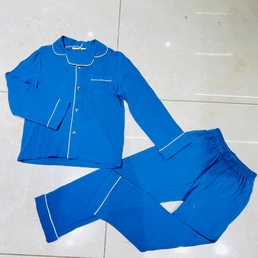 Unisex cord- set