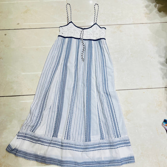 Women dress