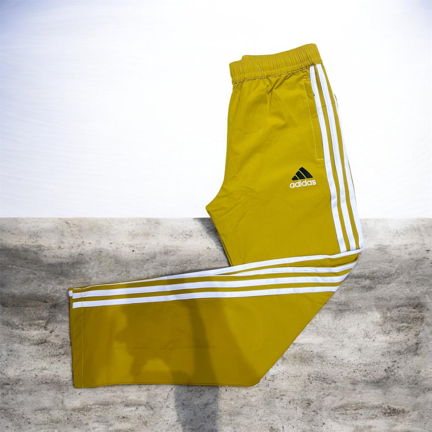 Mens lower
