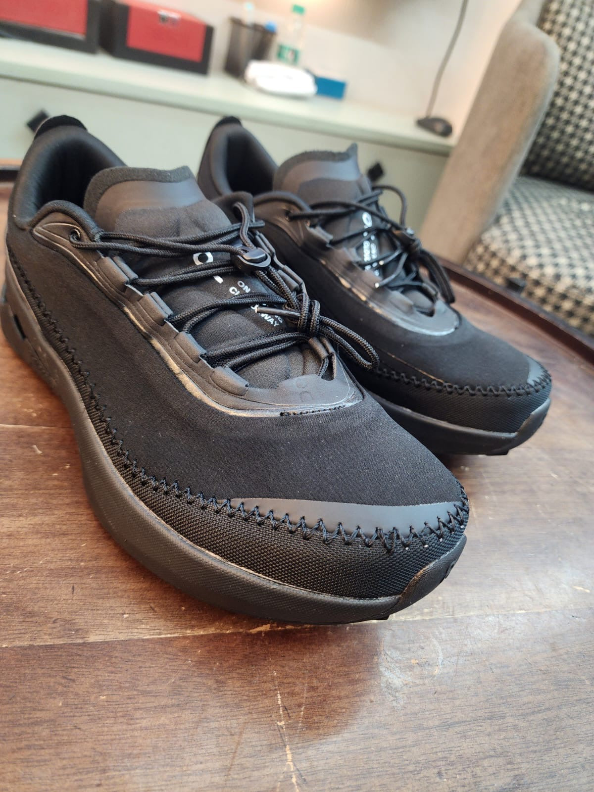 Mens shoes