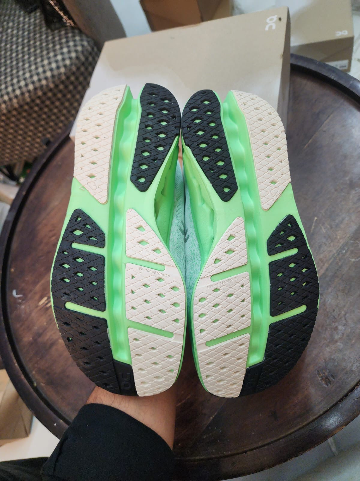 Mens shoes
