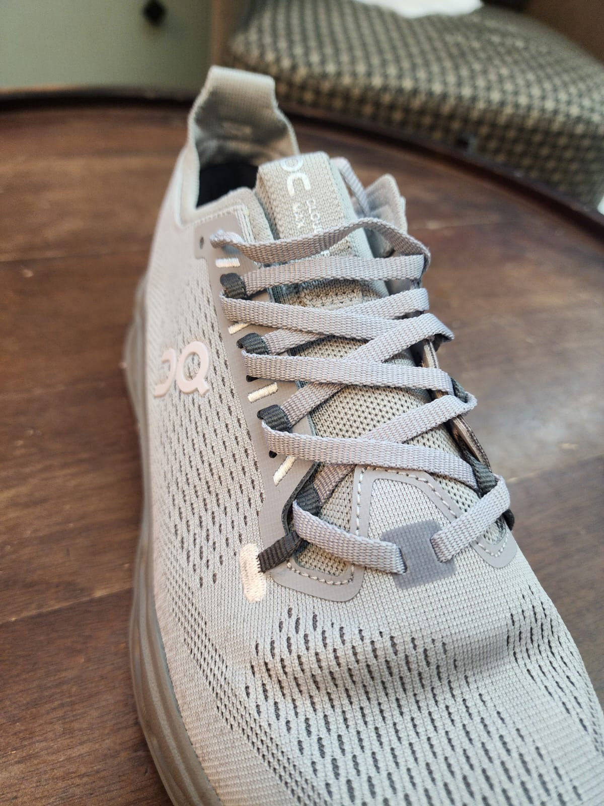 Mens shoes