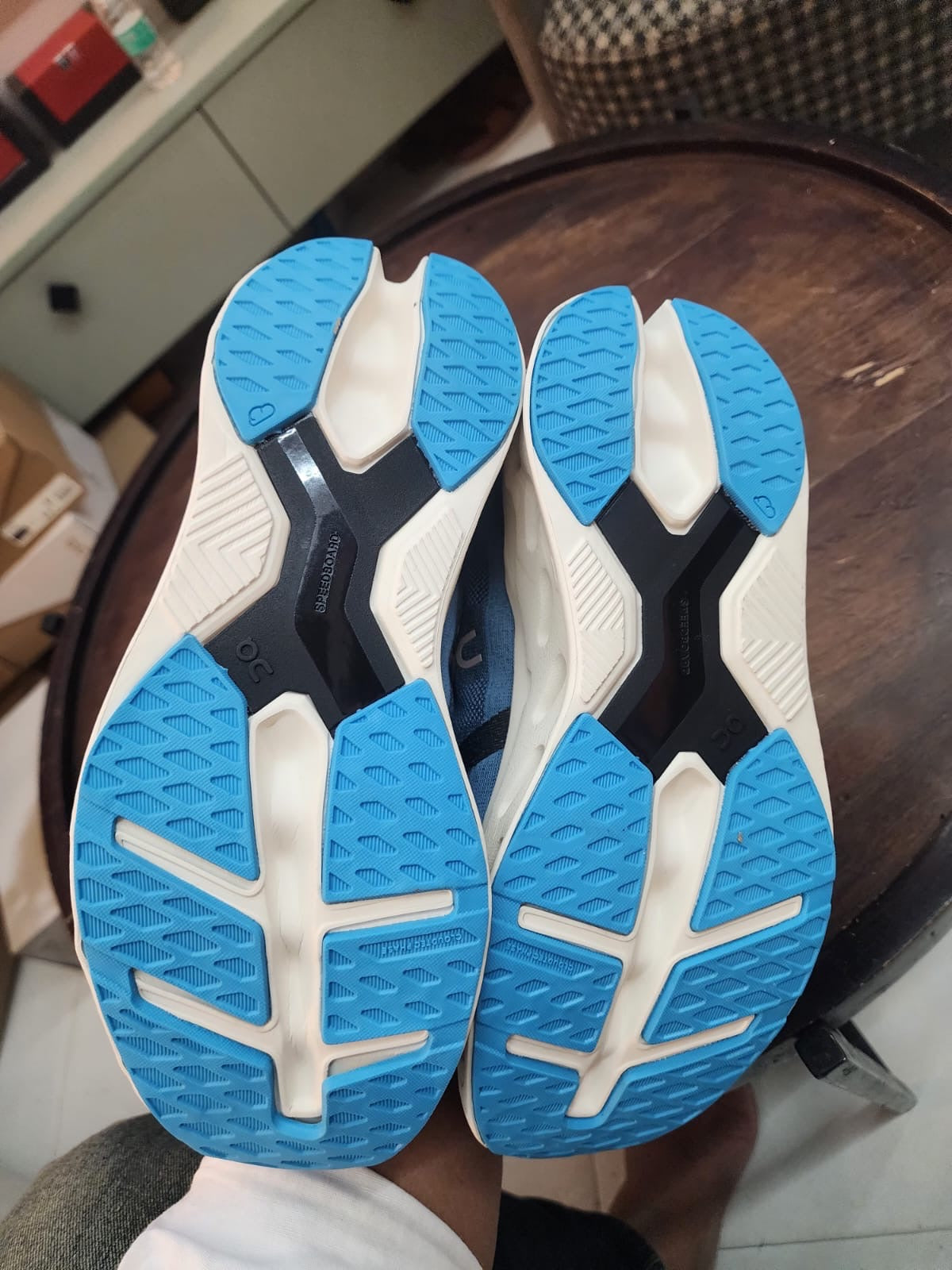 Mens shoes