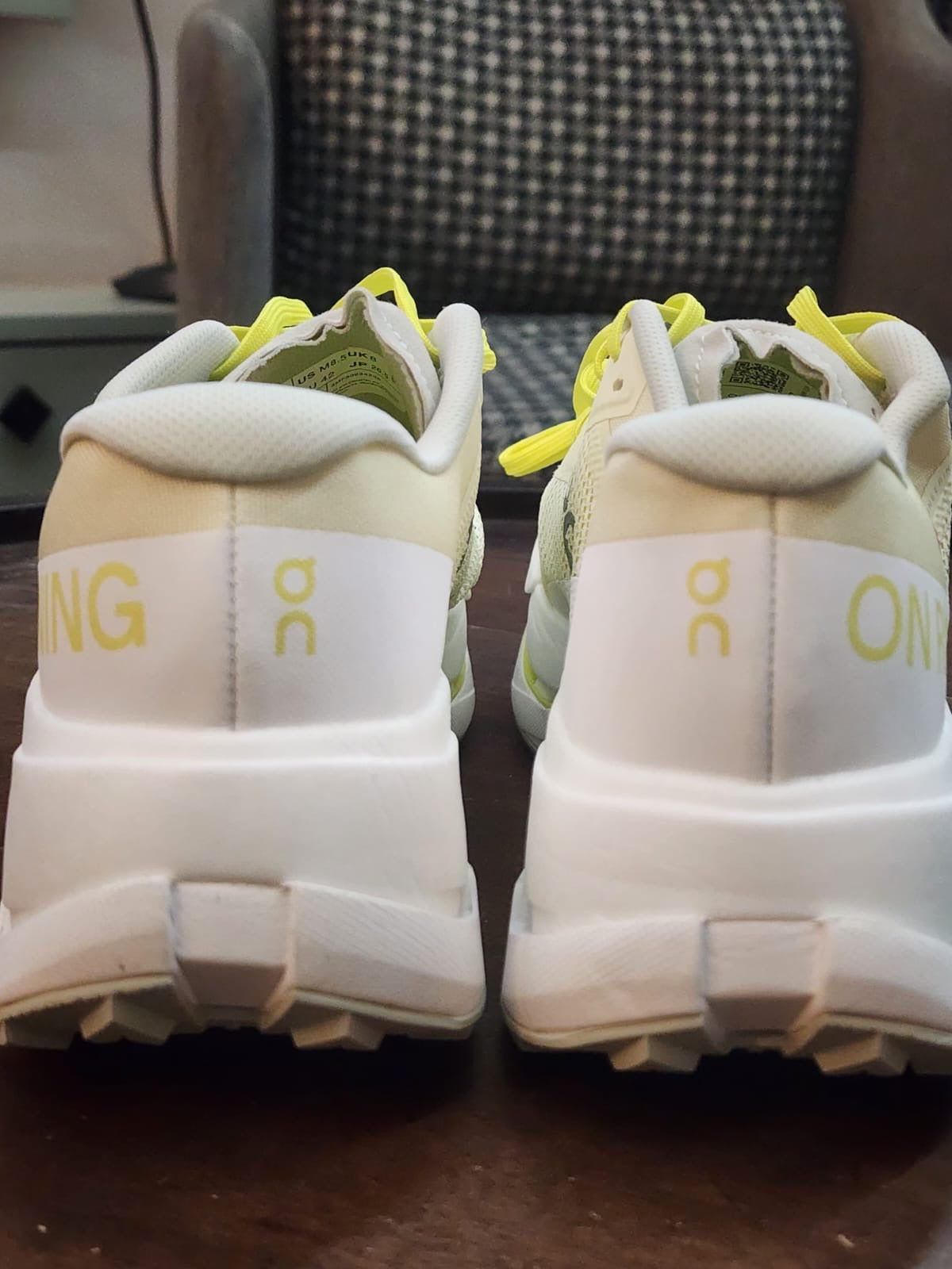 Mens shoes