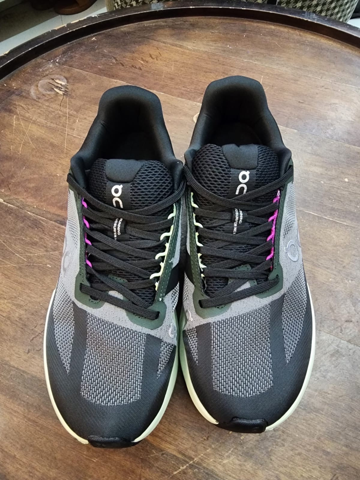 Mens shoes