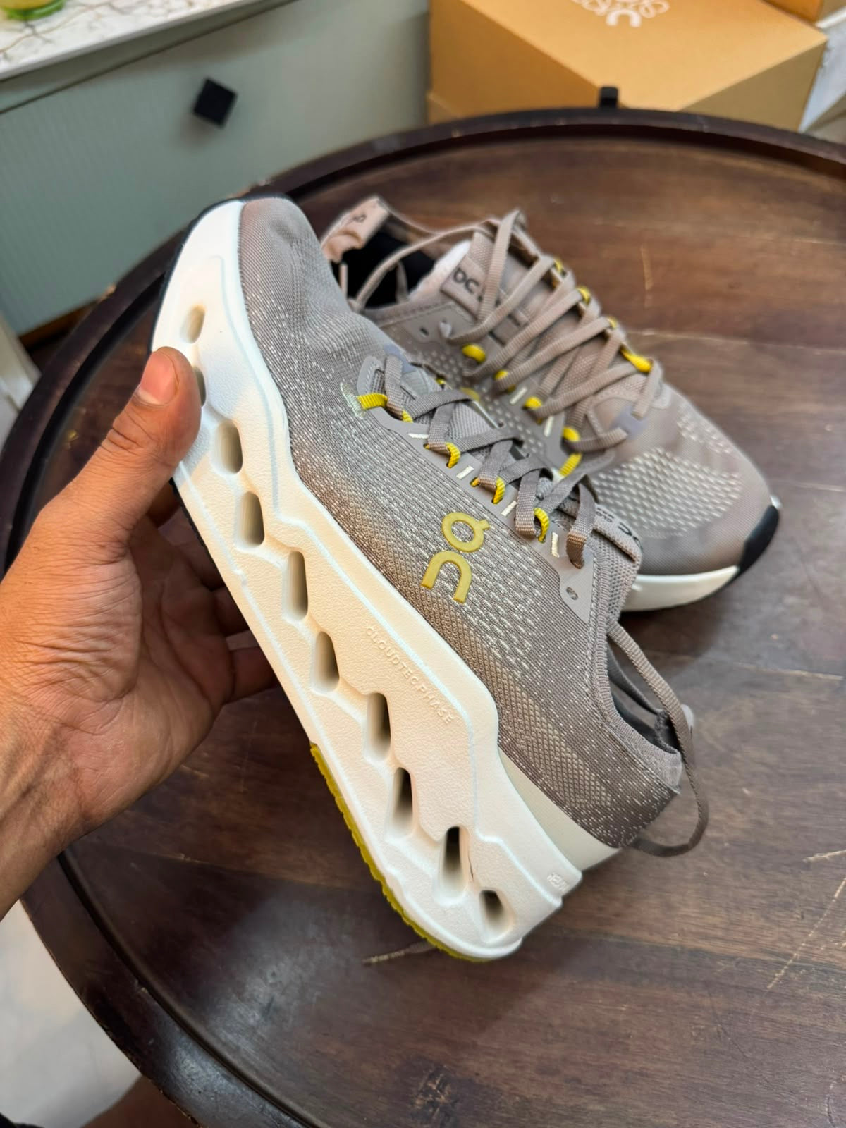 Mens shoes