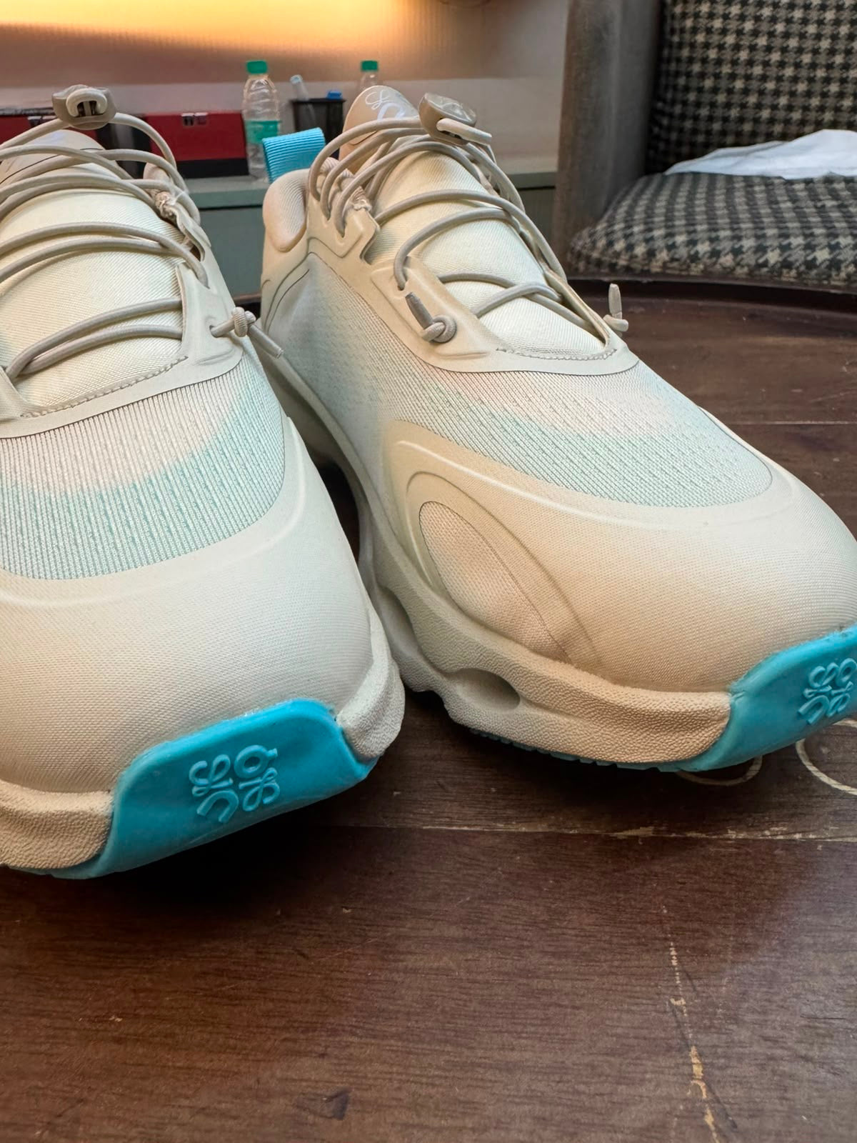Mens shoes
