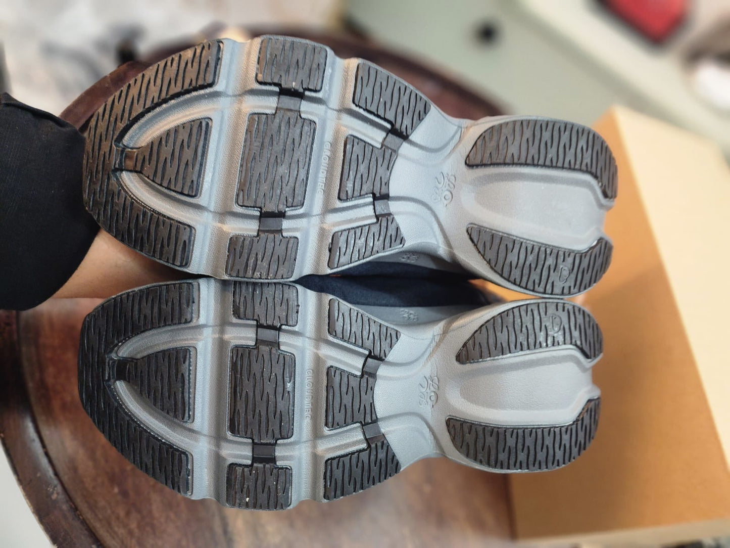 Mens shoes