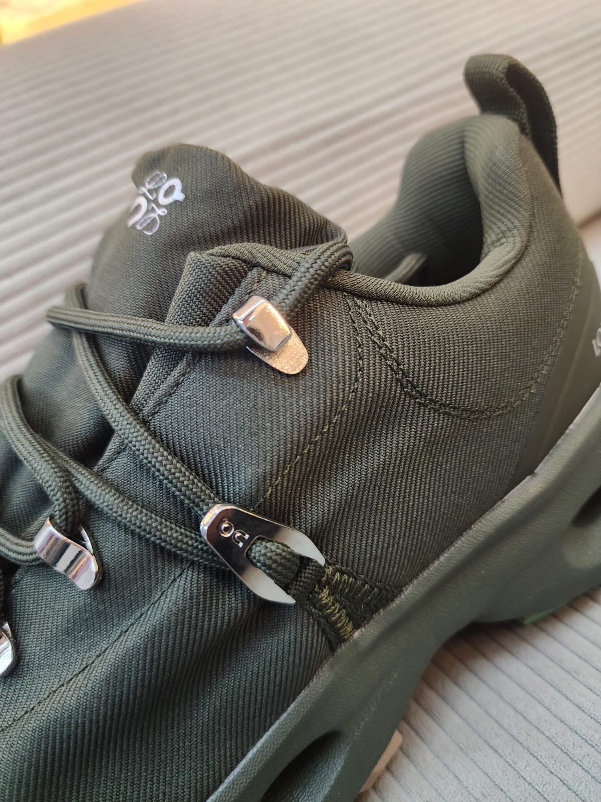 Mens shoes