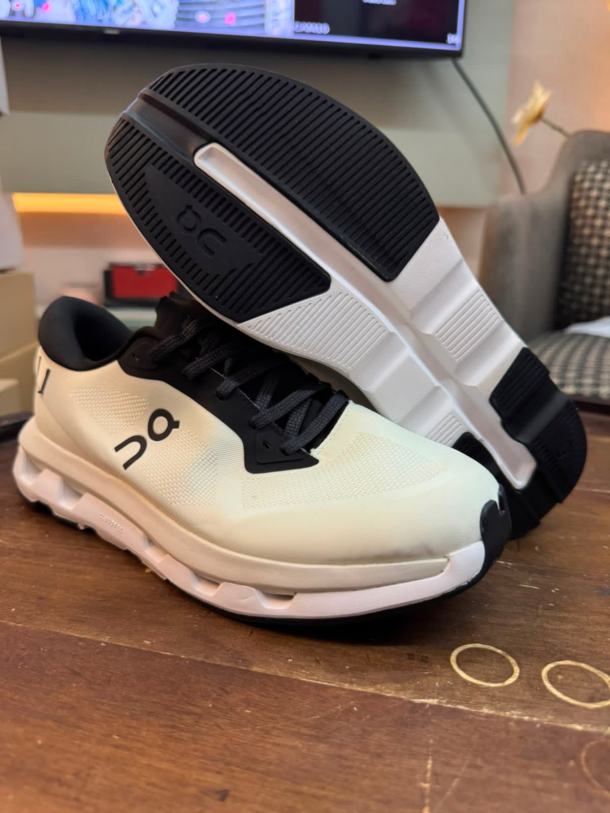 Mens shoes