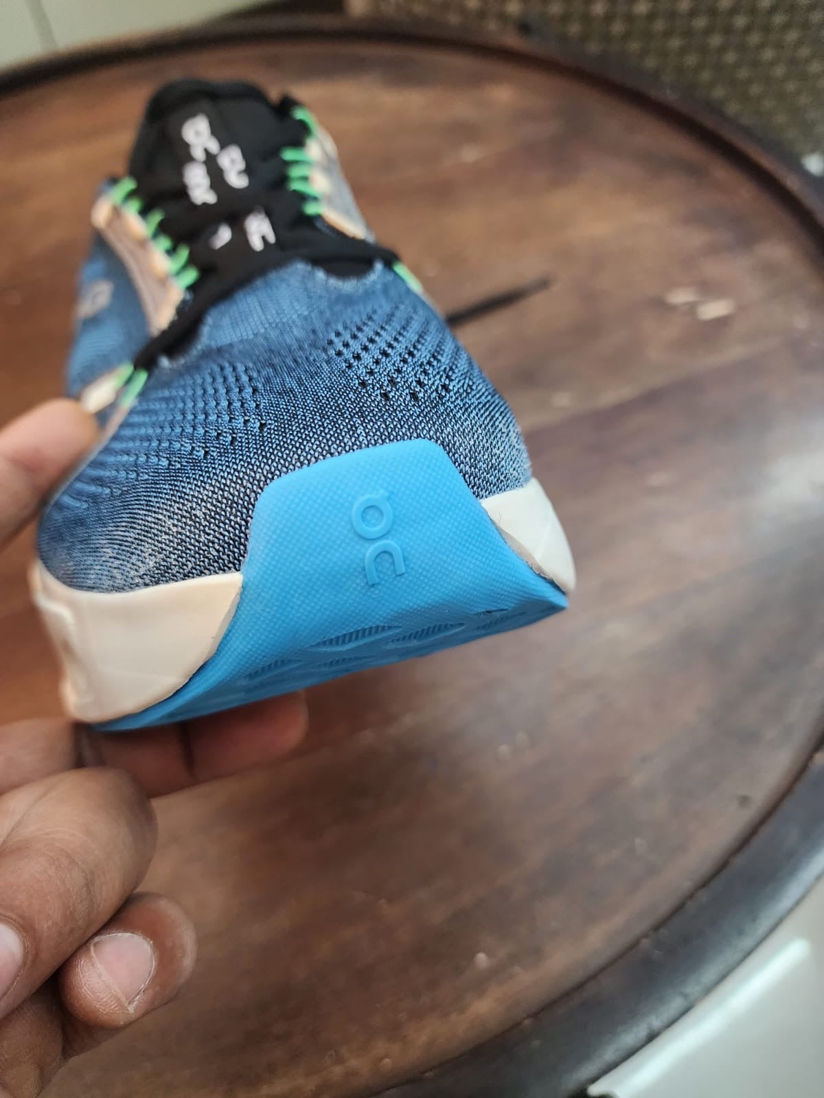 Mens shoes