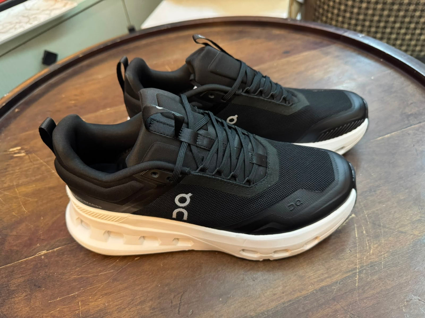 Mens shoes