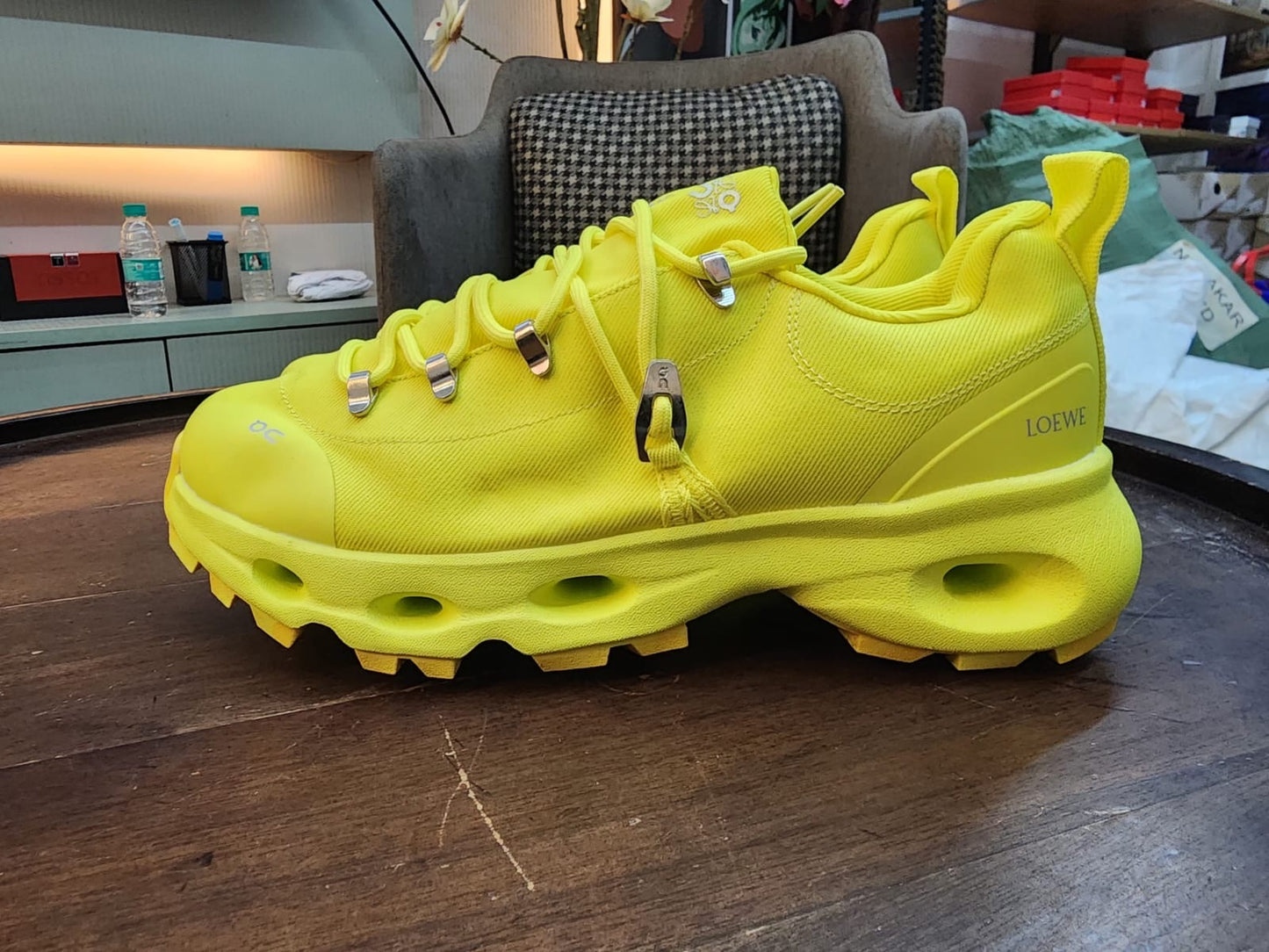 Mens shoes