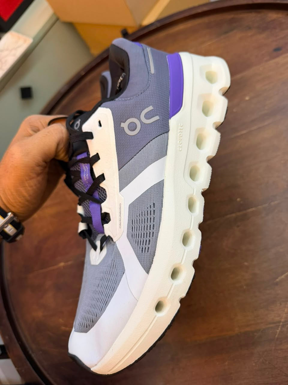 Mens shoes